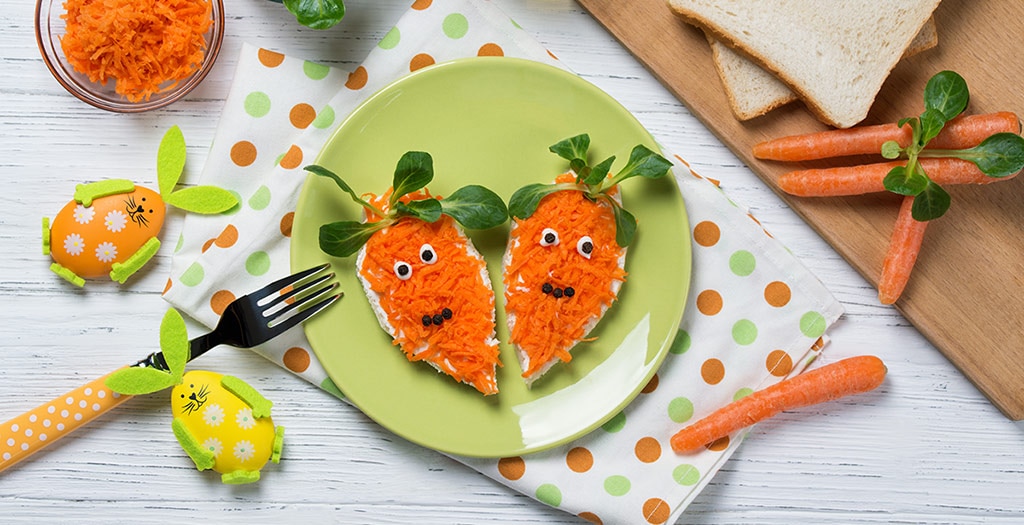 Cómo decorar los platos de comida de los niños