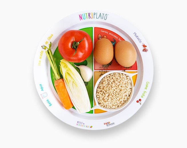 Receta: Arroz integral a la cubana con ensalada de endivias