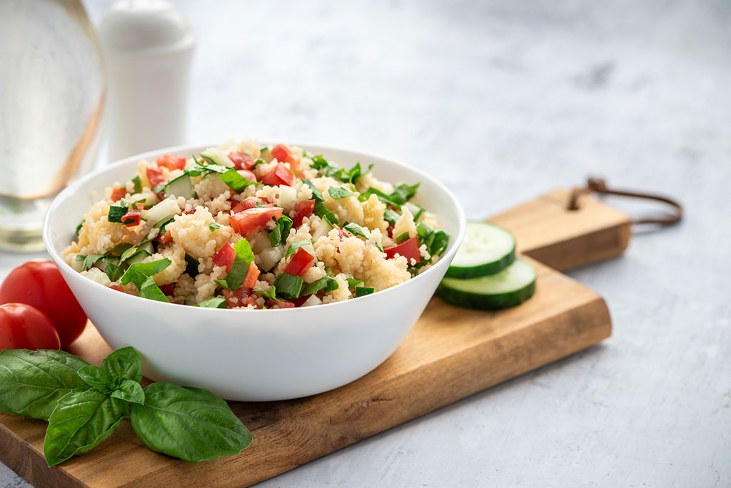 Receta de ensalada de cuscús con verduras y pollo